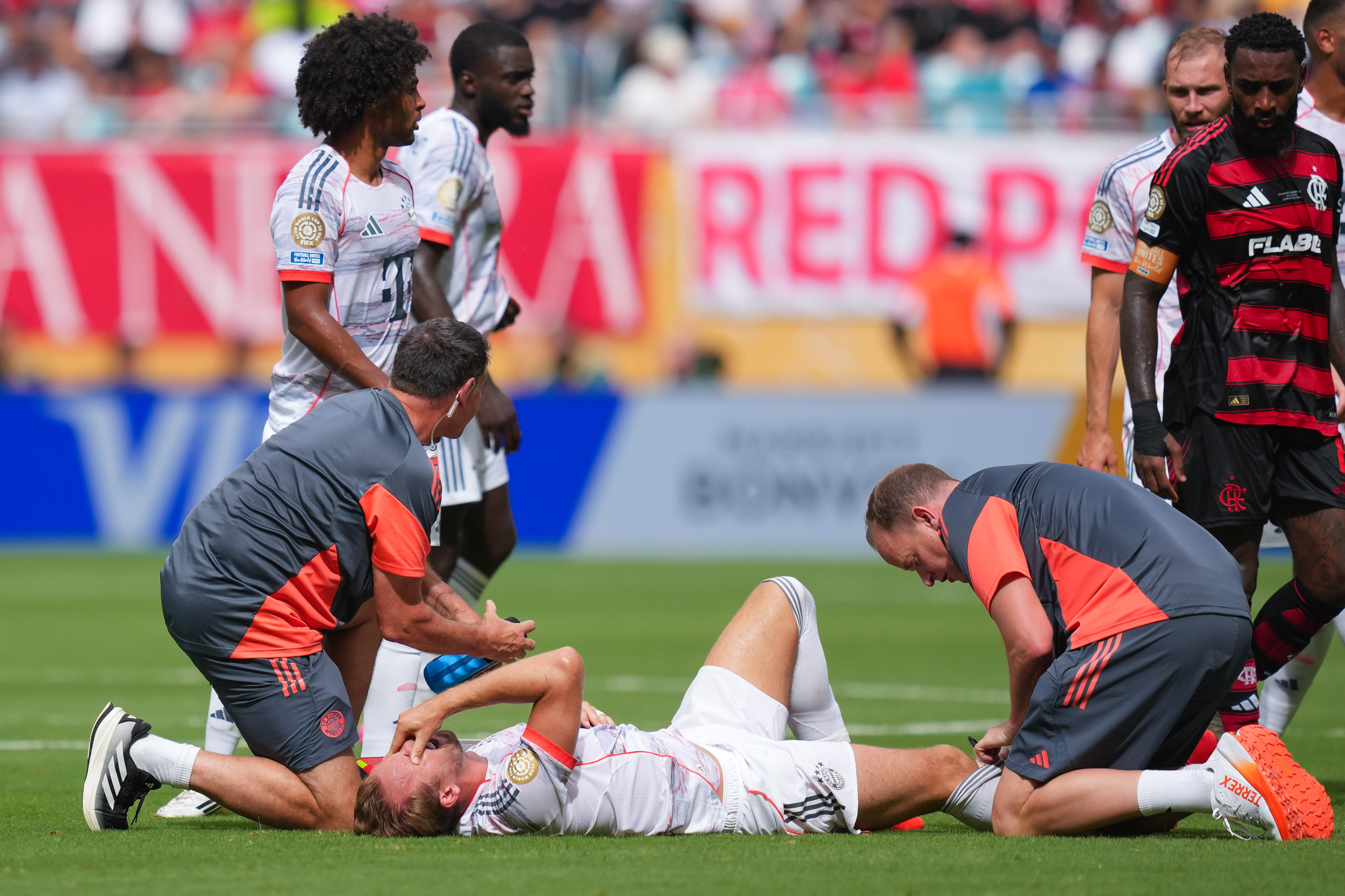 乐鱼app德罗巴在拜仁比赛中绝杀，赛况扑朔迷离引发热议！的简单介绍