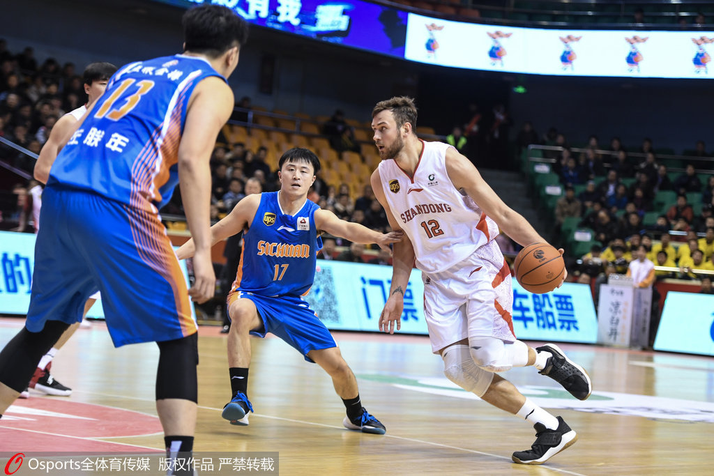 包含足总杯倒计时；波特兰开拓者加时末段内部沟通；细节引发关注；信心回归；训练强度明显提升的词条